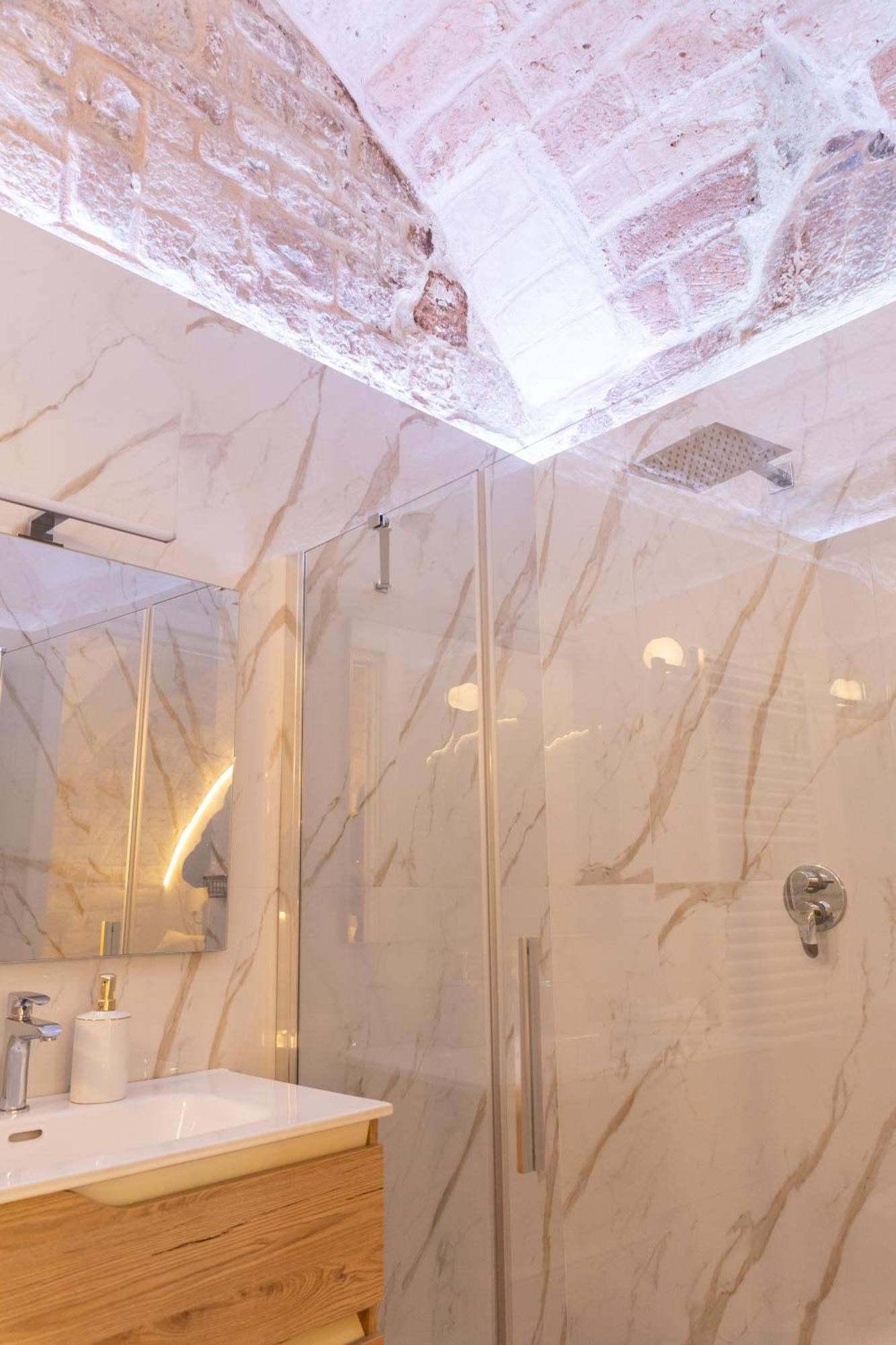 Carola Luxury Room Bari Exterior photo